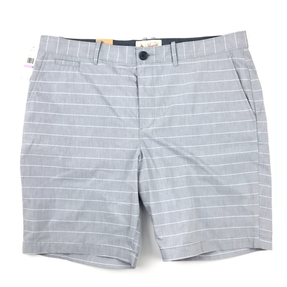 men's horizontal striped shorts
